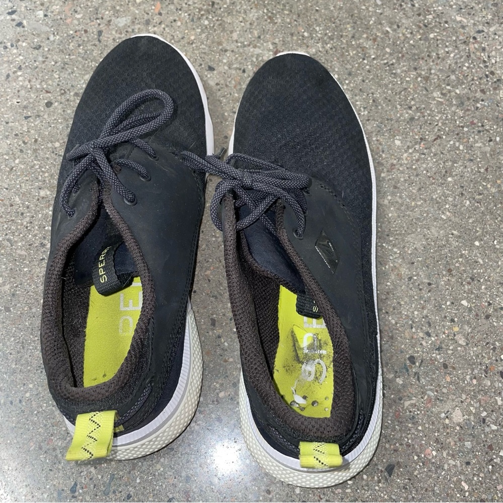 Sperry Sneakers 8.5